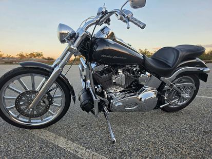 2006 Softail Deuce — Left-side profile