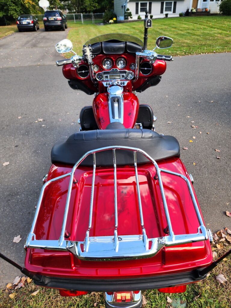 2008 Ultra Classic Custom — rear touring trunk and cockpit