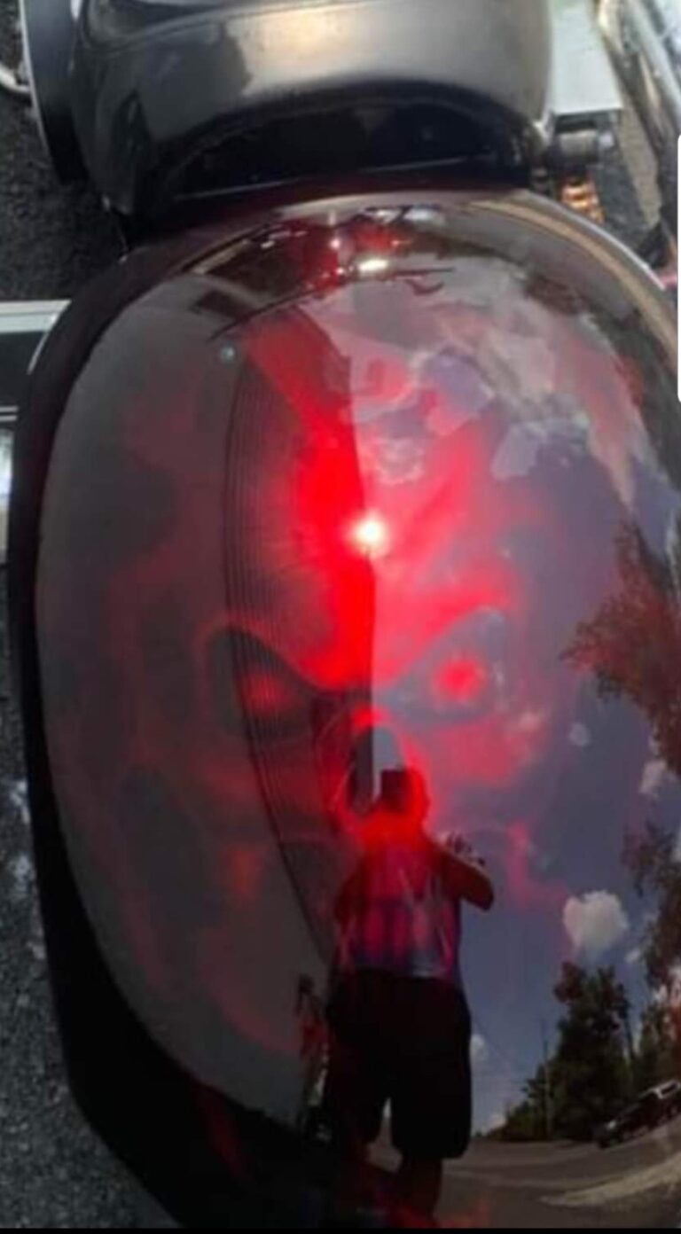 2009 Big Bear Choppers Sled 300 custom paint closeup